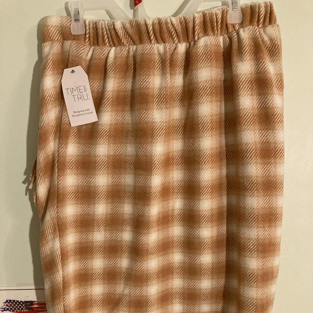 Time & Tru TT Fringe Skirt NWT - Sizes Med-Large-Xtra Large